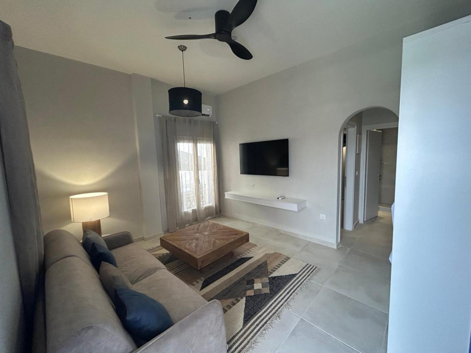 The Noverian Bios Santorini Boutique Hotel Fira  Zimmer foto