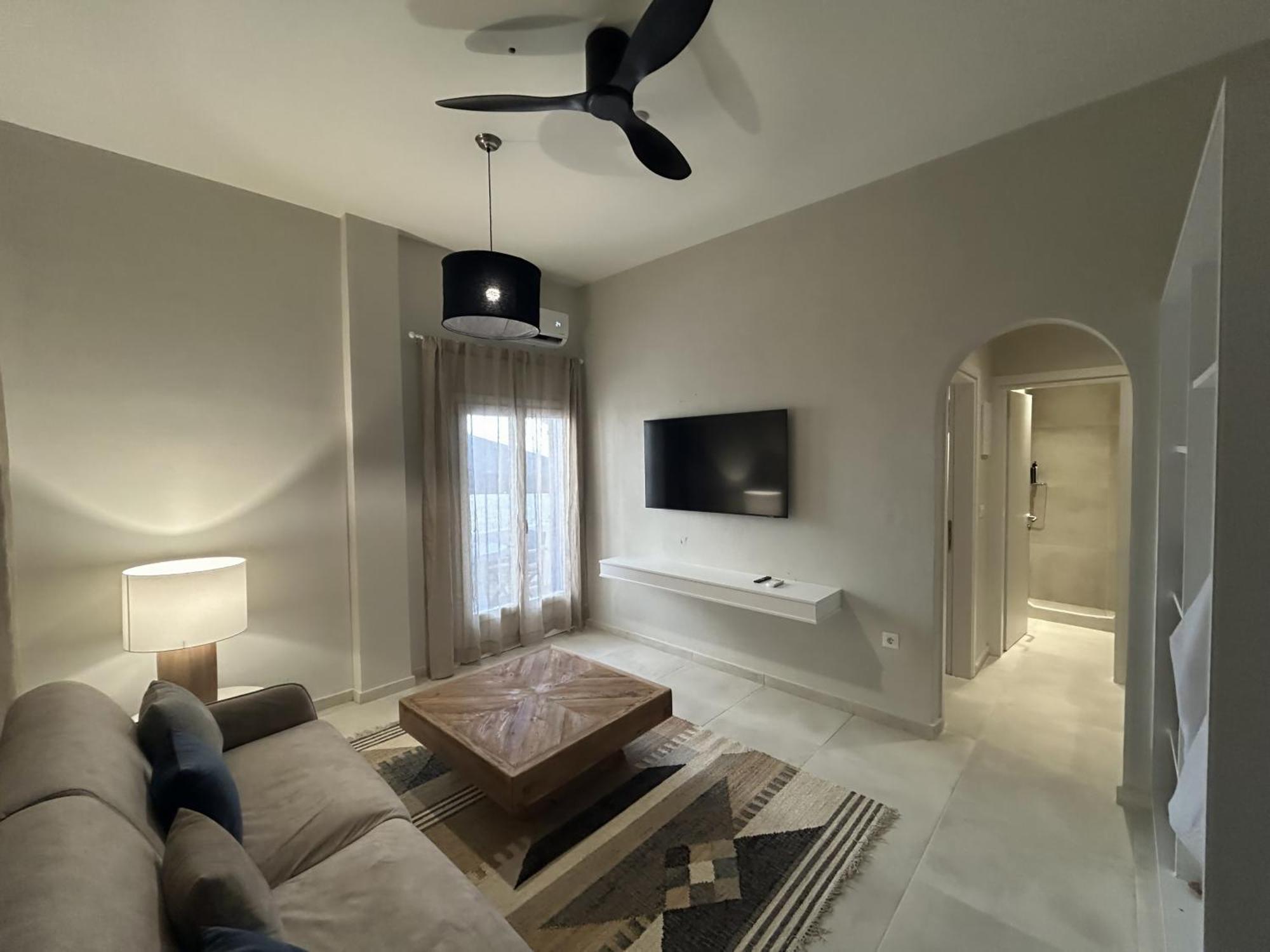 The Noverian Bios Santorini Boutique Hotel Fira  Zimmer foto