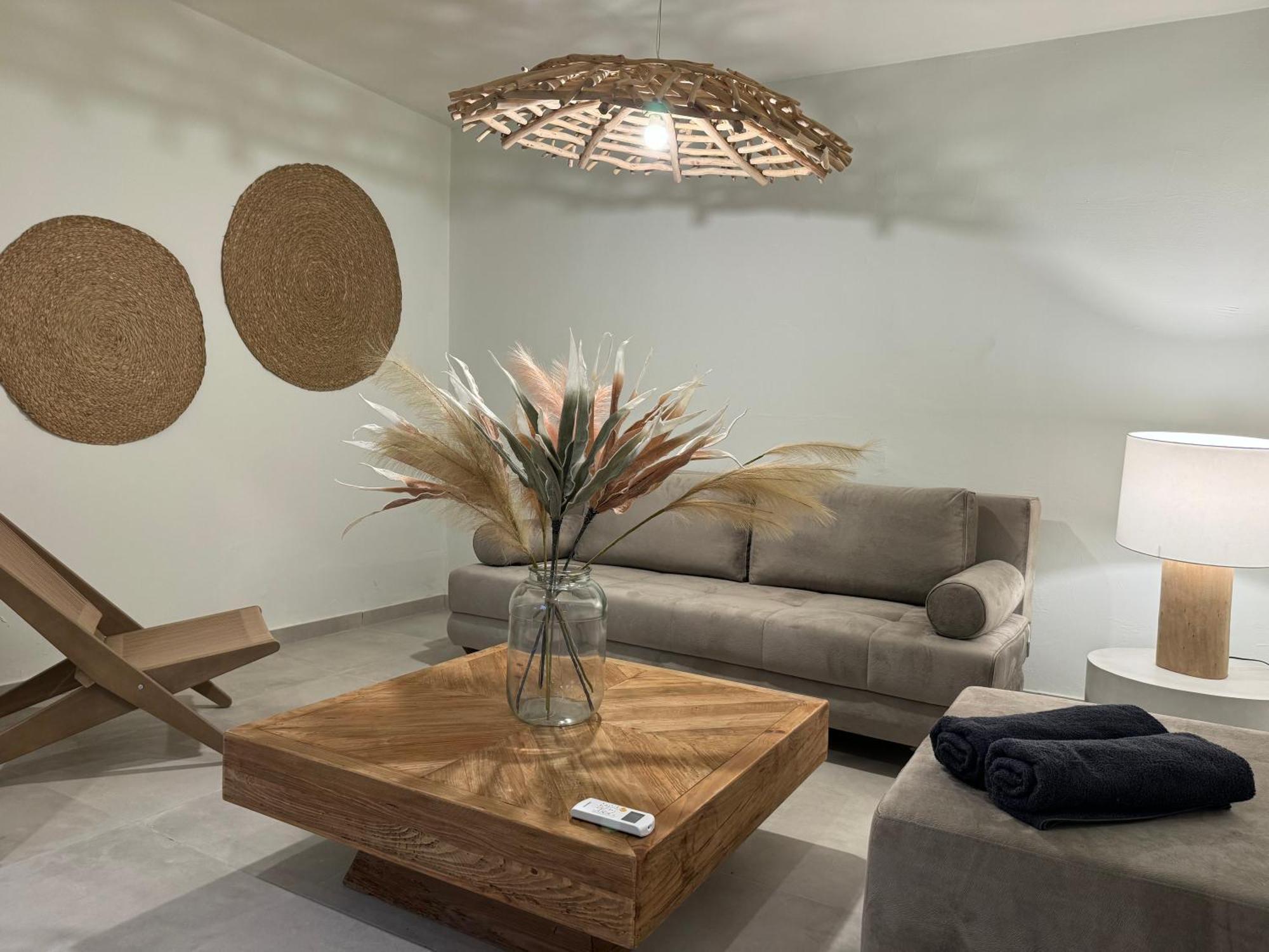 The Noverian Bios Santorini Boutique Hotel Fira  Zimmer foto